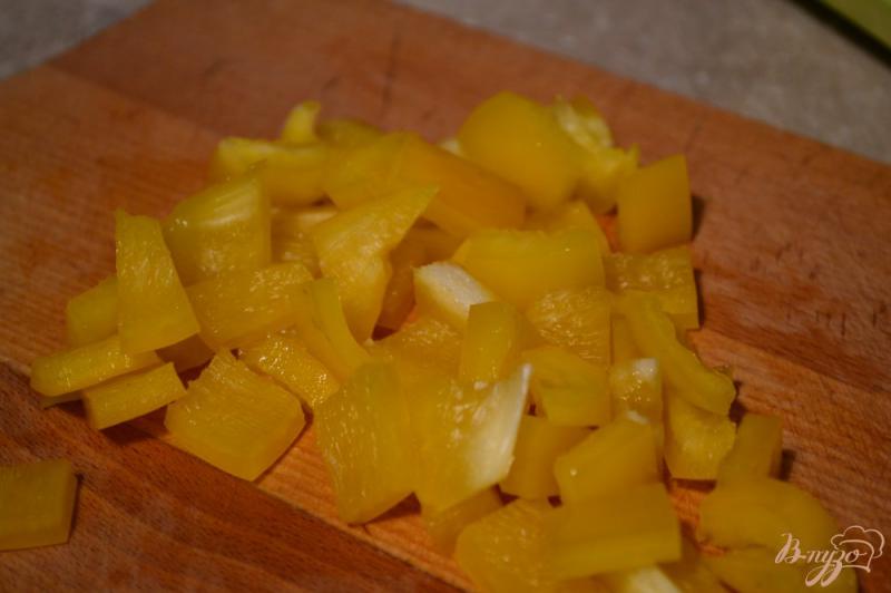 Фото приготовление рецепта: Болоньезе с кусочками овощей шаг №2