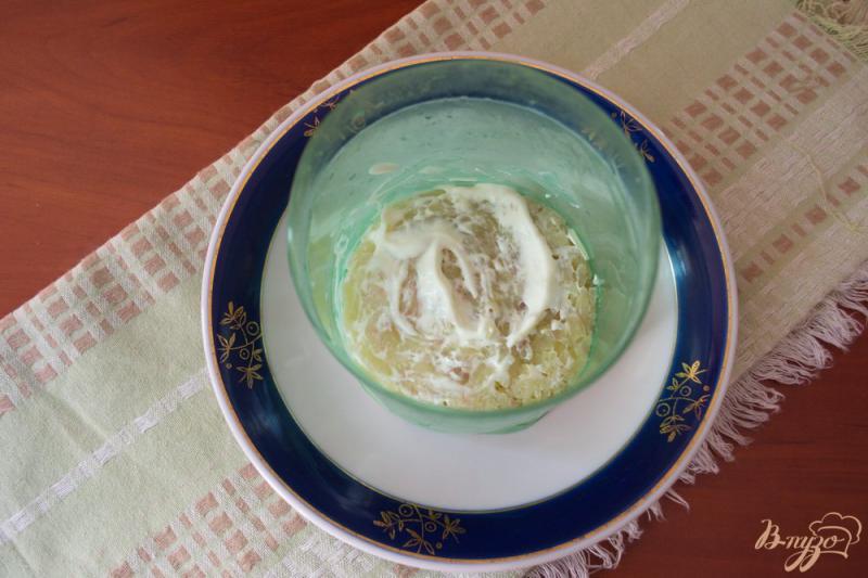 Фото приготовление рецепта: Слоеный салат с языком шаг №1