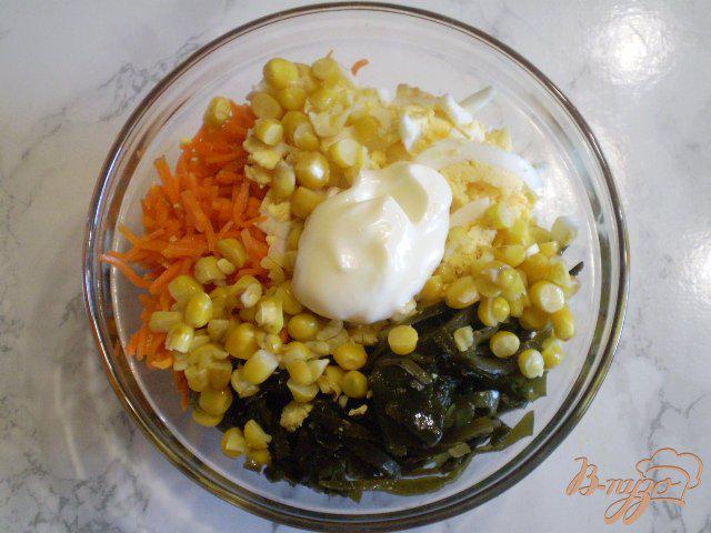 Фото приготовление рецепта: Салат морской с корейской морковью шаг №5