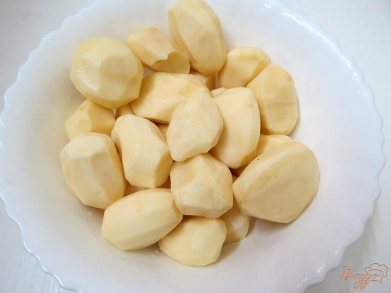Фото приготовление рецепта: Картофельные клёцки со шпинатом шаг №1