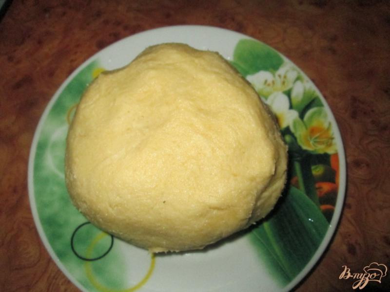 Фото приготовление рецепта: Яблочный пирог с безе шаг №3