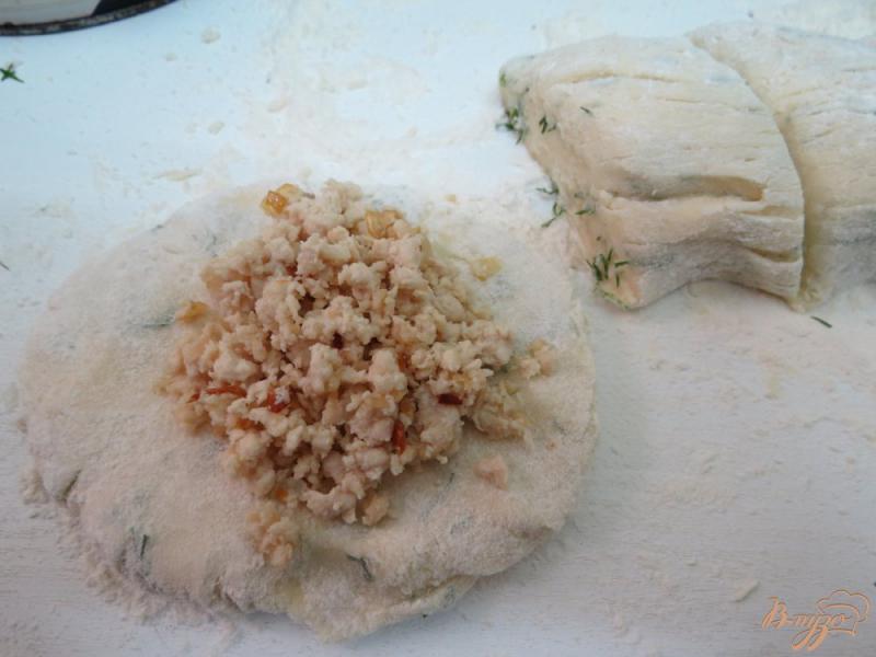 Фото приготовление рецепта: Картофельные зразы с куринной грудинкой шаг №9