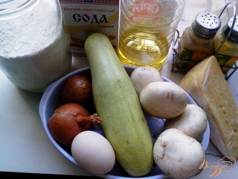 Фото приготовление рецепта: Запеканка из кабачков с грибами в мультиварке-скороварке шаг №1