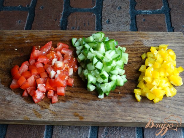 Легкий салат Светофор с помидорами - рецепт пошаговый с фото